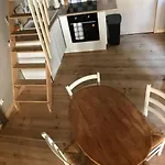 Petite Maison Medievale *