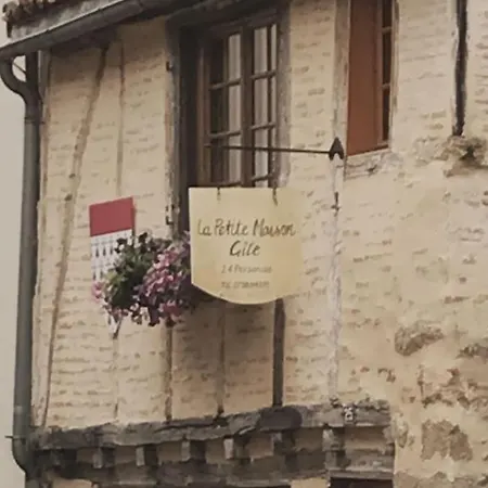 Petite Maison Medievale Parthenay