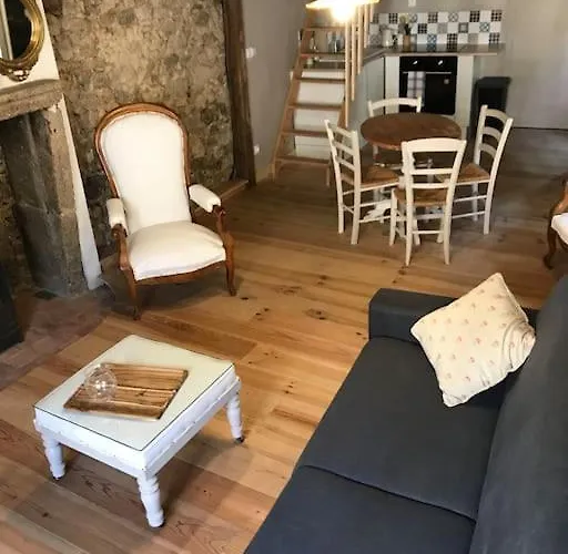 Petite Maison Medievale * Parthenay